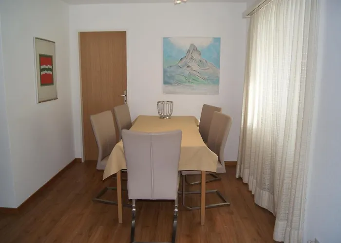 Haus Richemont Apartament
